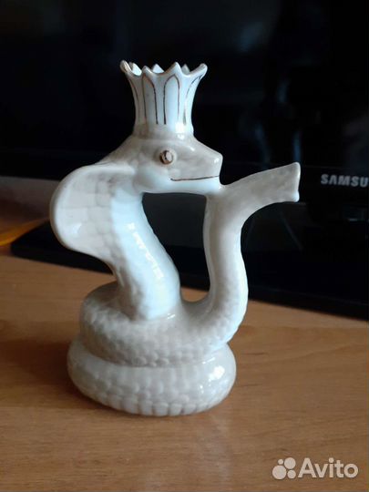 Бюветница для минеральной воды