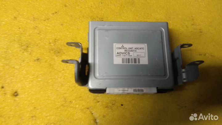 Блок управления круиз контролем Mitsubishi Pajero