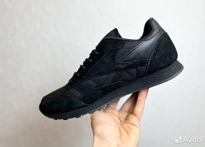 Кроссовки Reebok современные