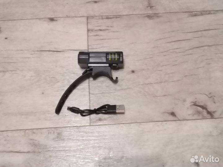 Фонарик для велосипеда