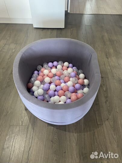 Детский сухой бассейн с шариками