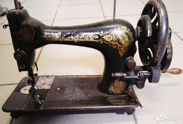 Швейная машинка зингер (Singer) на запчасти
