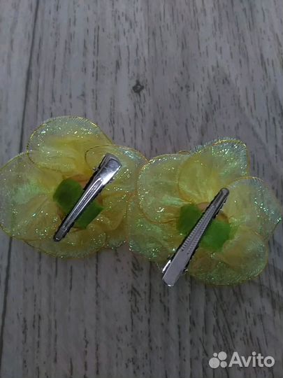 Заколки нарядные