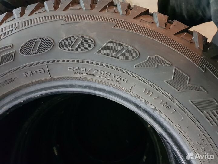 Goodyear Wrangler AT/SA 245/70 R16 61V