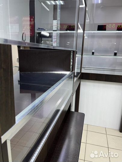 Витрины торговые