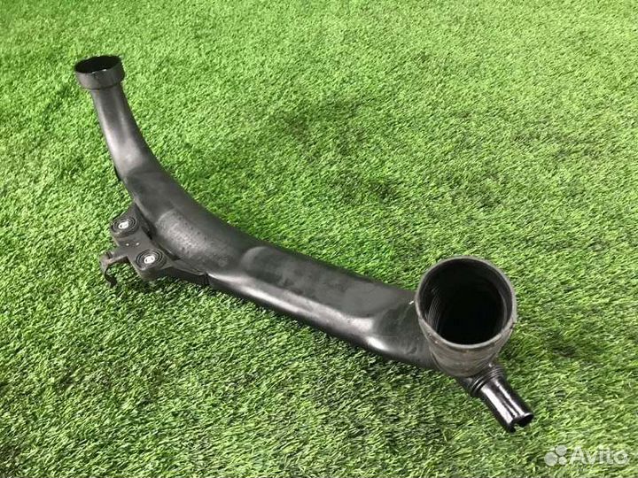 Патрубок интеркулера Bmw 3 E90 N54B30 2006