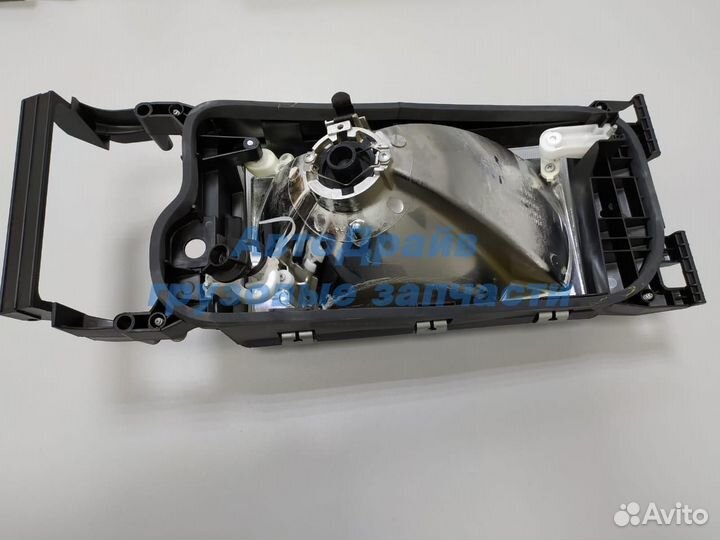 Фара Scania Скания 4