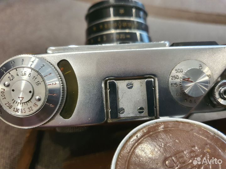 Пленочный фотоаппарат фэд 4