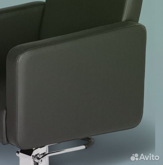 Парикмахерское кресло Одри