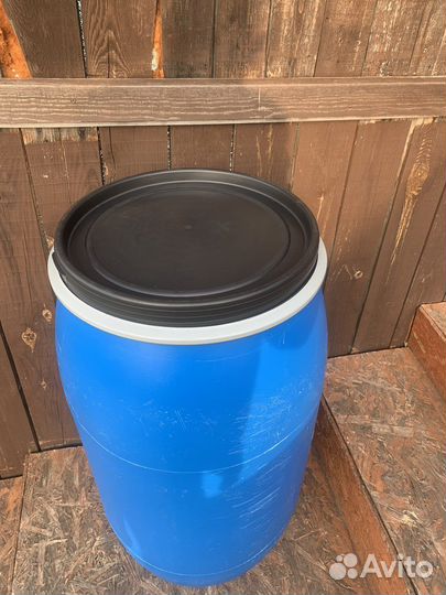 Бочки пластиковые 180 л