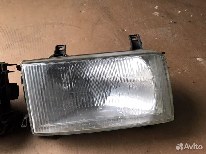 Фары VW Transporter T4 (189)