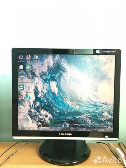 Монитор Samsung SyncMaster 931C