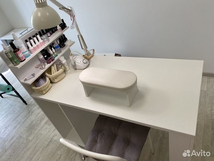 Стол для маникюра