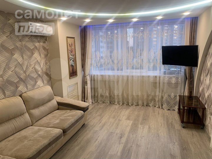 2-к. квартира, 71,1 м², 2/10 эт.