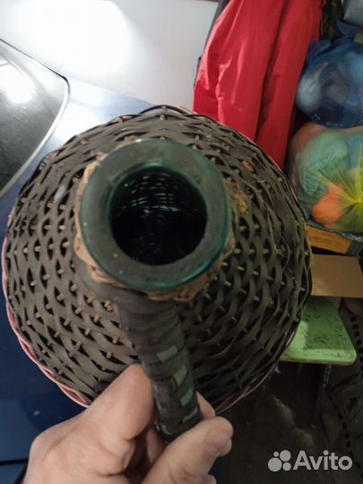 Бутылка стеклянная большая под вино