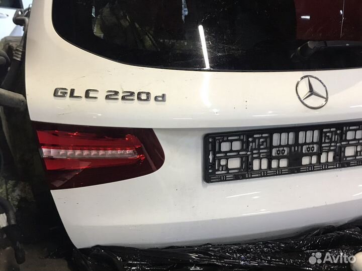 Мерседес X253 GLC крышка багажника