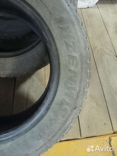 Kumho I'Zen Wis KW19 185/65 R15