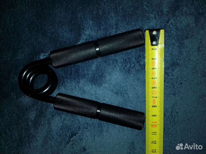 Эспандер пружинный 90 кг для уверенных мужчин:)