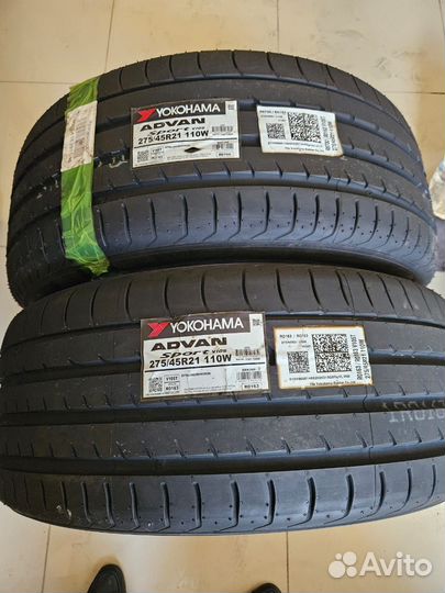 Yokohama Advan Sport V105T 275/45 R21 и 315/40 R21 110W