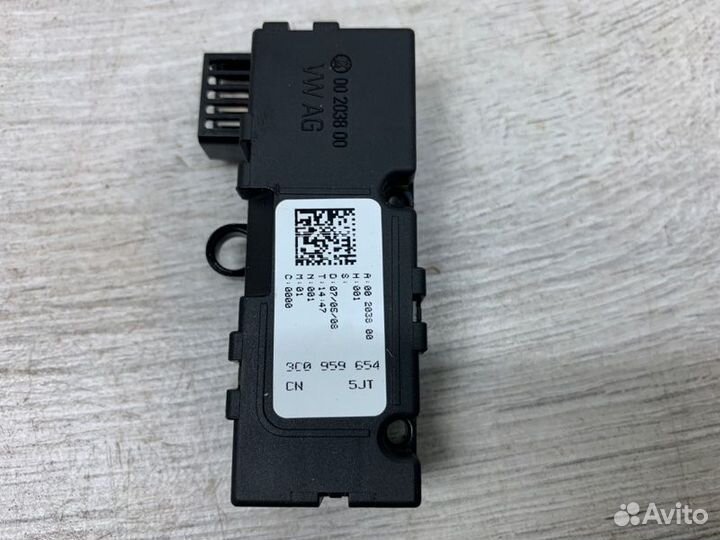 Датчик угла поворота руля Volkswagen Passat