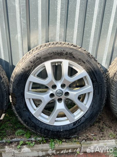 Kormoran SUV Stud 225/60 R18