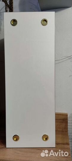 Полки для ванной комнаты