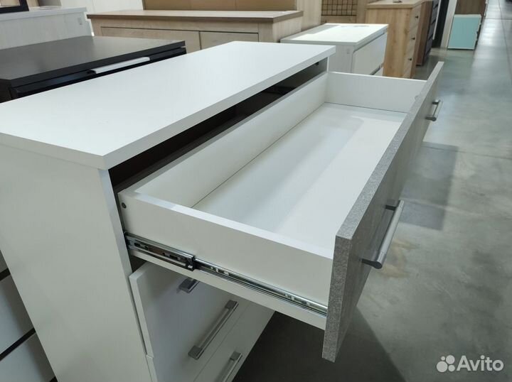 Комод новый