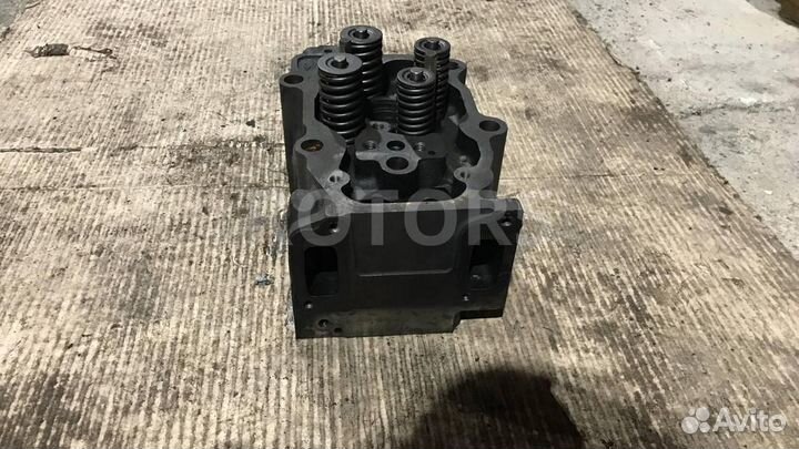 Головка блока цилиндров Scania 124 4 2001 1448282