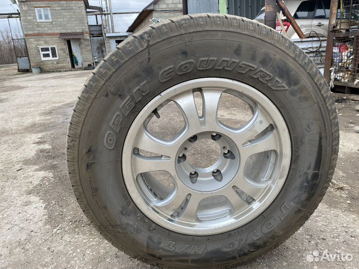 Комплект резина с дисками 275/65/r17