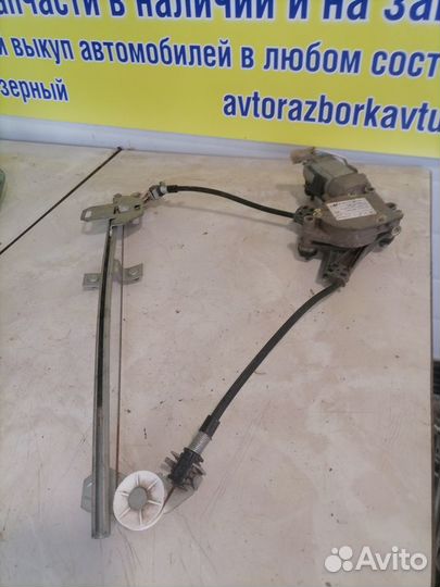 Стеклоподъемник передний левый LADA 2110