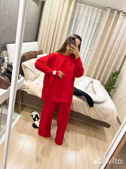 Брючный костюм женский