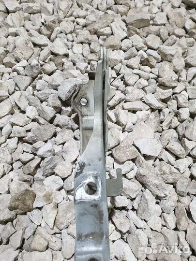 Петли капота Santa Fe 2 Санта Фе