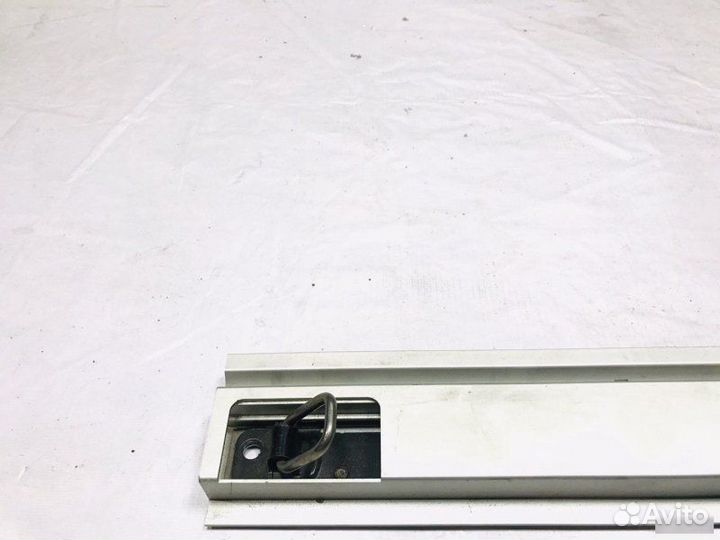 Направляющая пола левая Bmw X3 E83