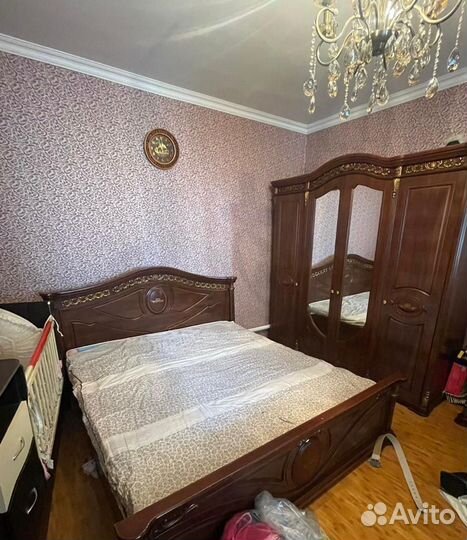 Спальный гарнитур бу