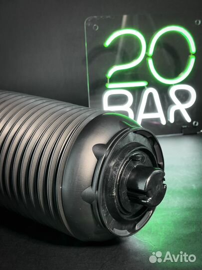 Задний левый пневмобаллон Porsche Macan 95B