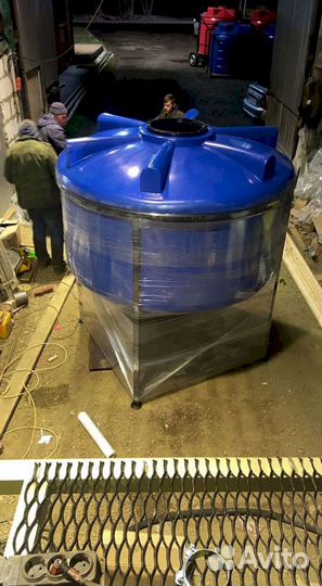 Пластиковые емкости