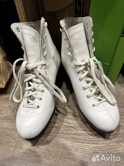 Коньки для фигурного катания 37 размер