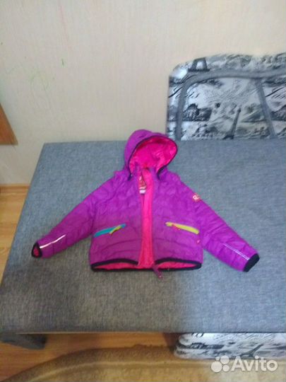 Куртка на девочку 2-3 лет в отличном состоянии