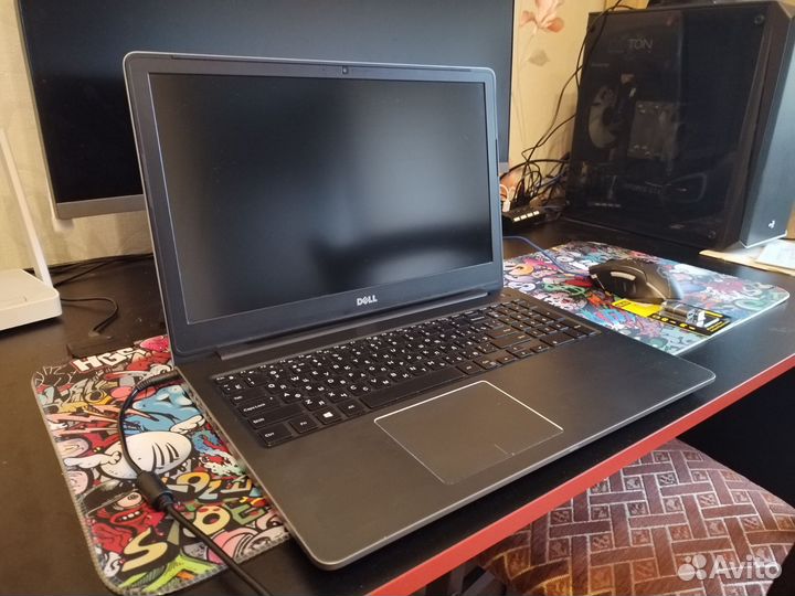 Ноутбук dell vostro