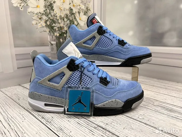 Кроссовки Nike Air Jordan 4 Retro