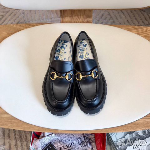Лоферы женские Gucci