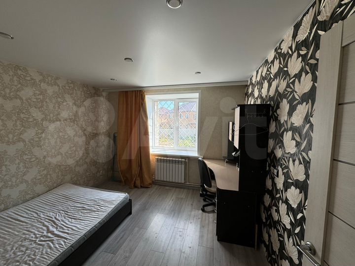 2-к. квартира, 60 м², 1/5 эт.