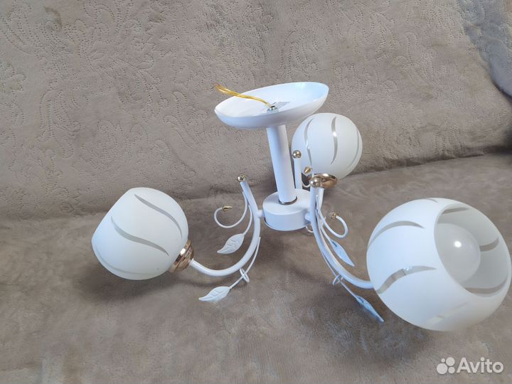 Люстра потолочная бу