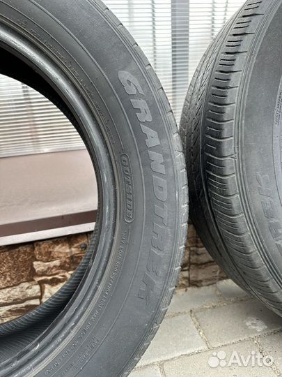 Dunlop Grandtrek ST30 225/60 R18 100H