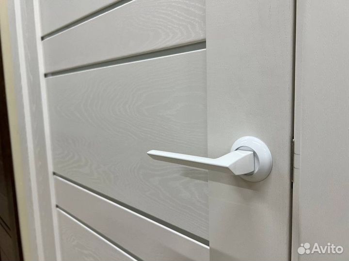 Дверь межкомнатная не бу SP64