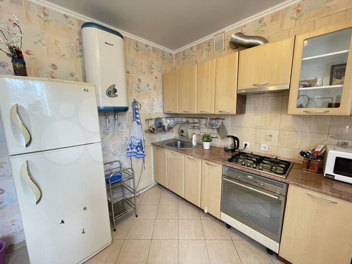 2-к. квартира, 70 м², 4/6 эт.