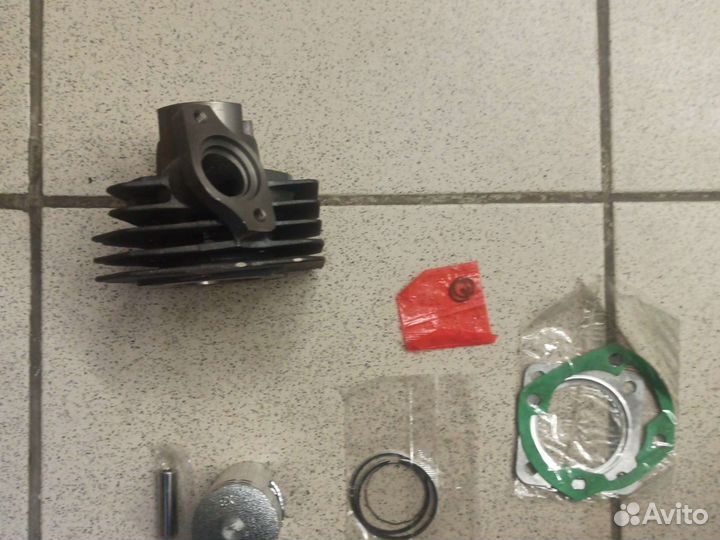 Поршневая SA50 китай