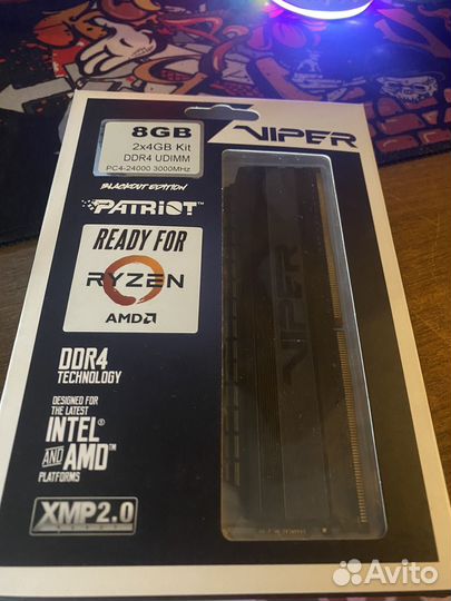 Оперативка ddr4 8гб 2x4 patriot viper 3000MHz