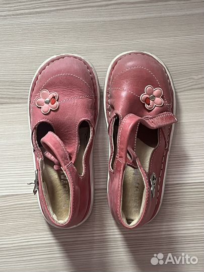 Сандалии для девочки 26 размер