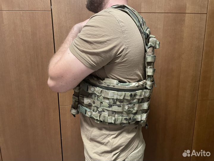 Тактический жилет